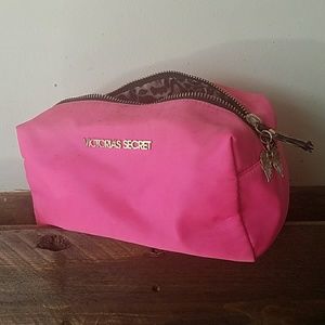 🔥🔥Victoria secret makeup bag